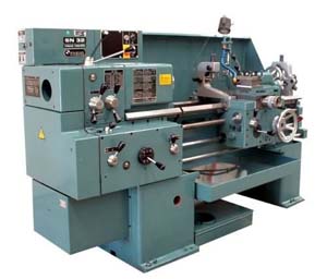 Загальний вигляд токарно-гвинторізного верстата SN-32